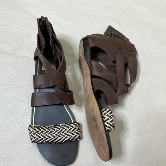 DOLCE VITA LEATHER TASSEL BRAIDED SANDALS SIZE 10 - Picture 2 of 8